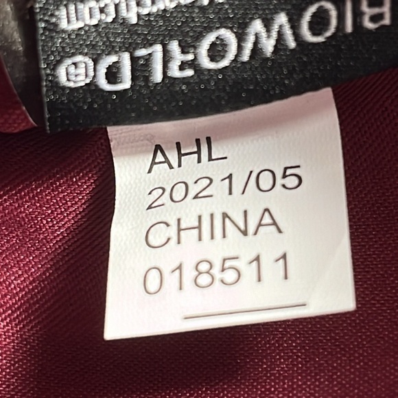 Hogwarts Backpack, Sealed Letter Pocket, dark red, cream, gold - Picture 10 of 13